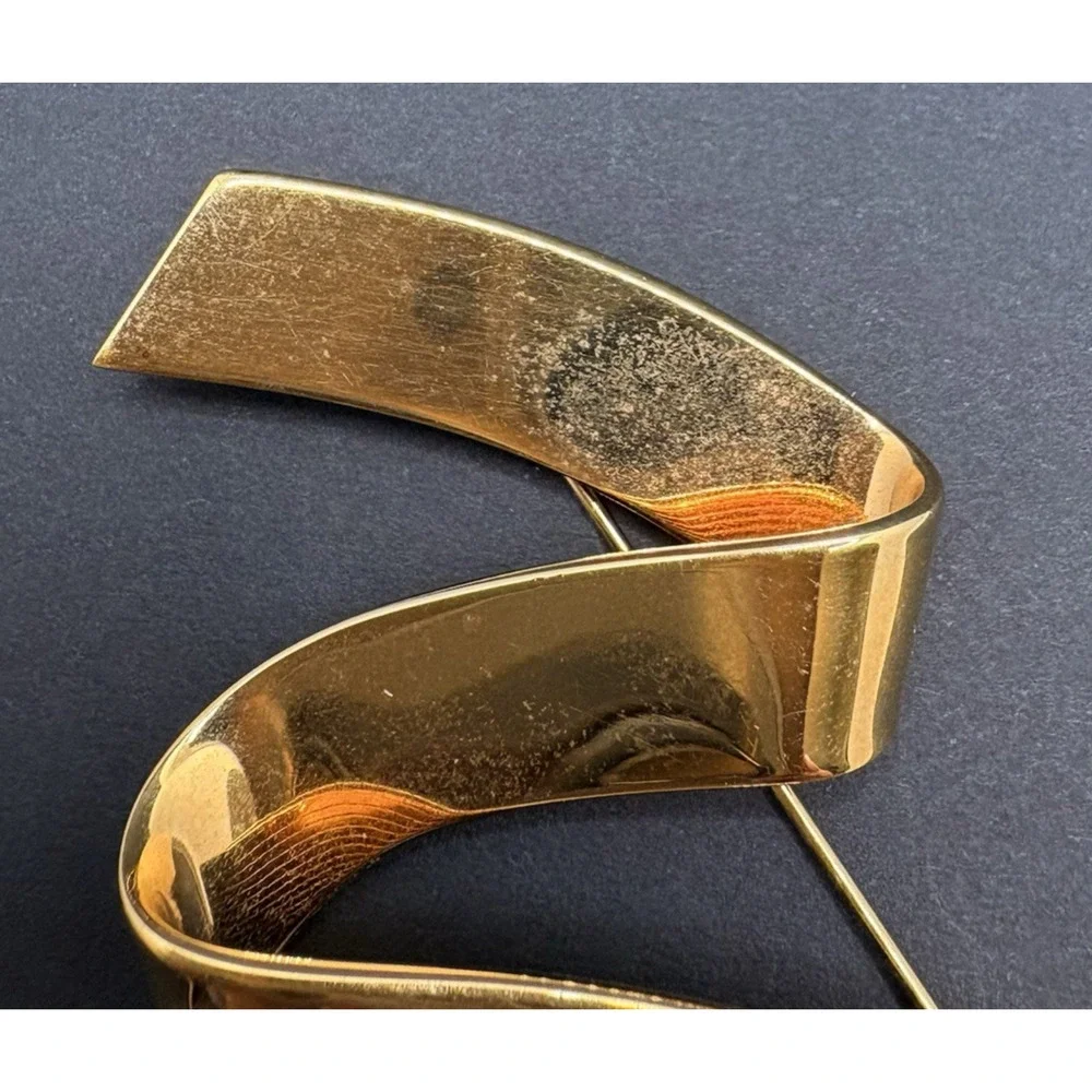 Monet vintage gold
